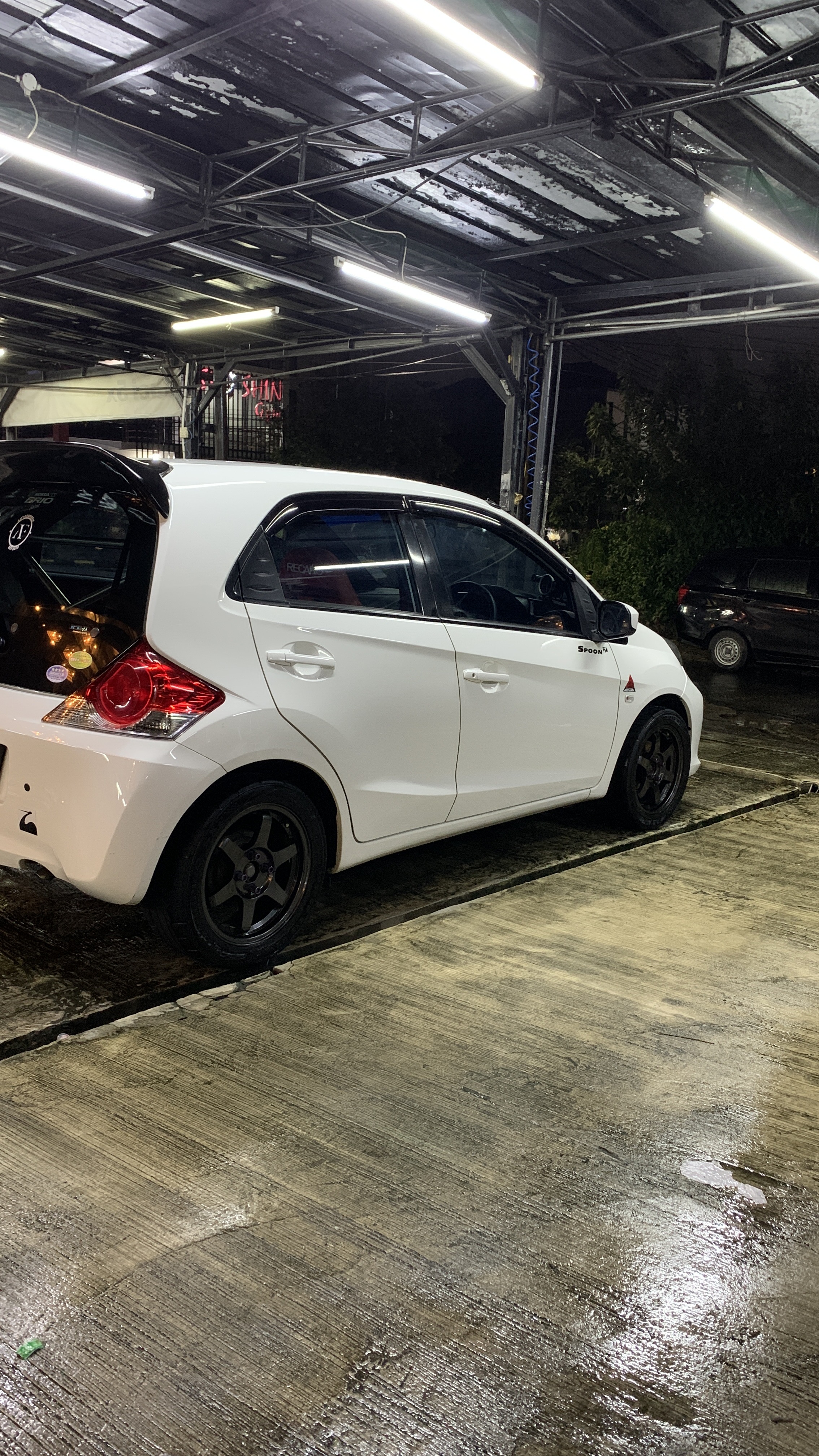 Pratama garage